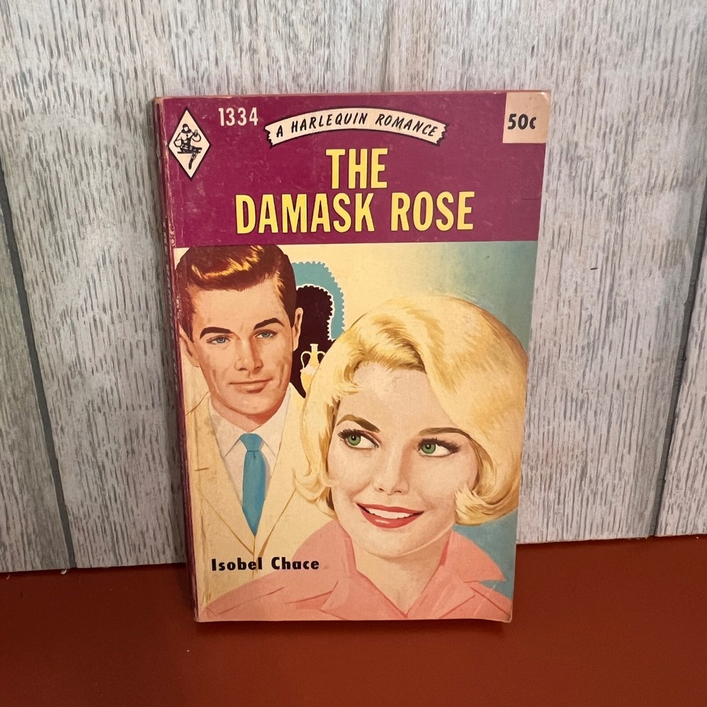 The Damask Rose Isobel Chace Harlequin Romance 1334 Vintage 1969 Paperback Book